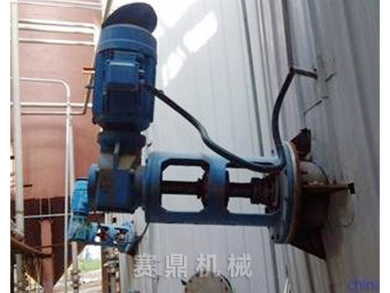側攪拌現場